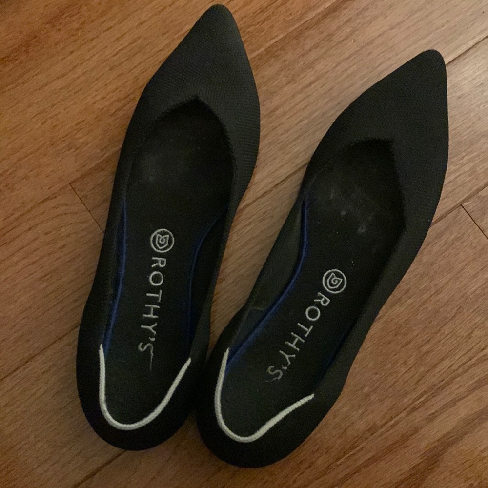 Rothy’s black pointe flats 10